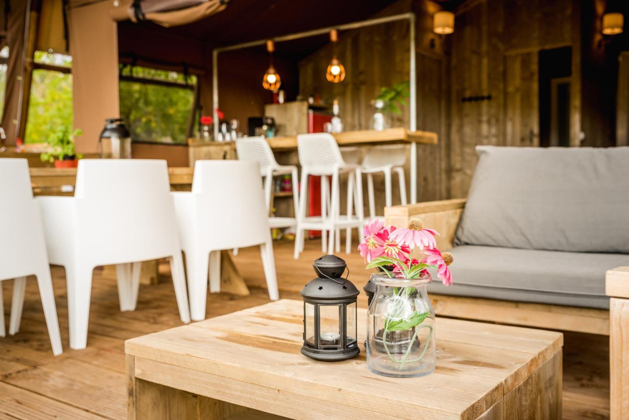 Delle Rose & Glamping Village Aldeamento Turístico Isolabona