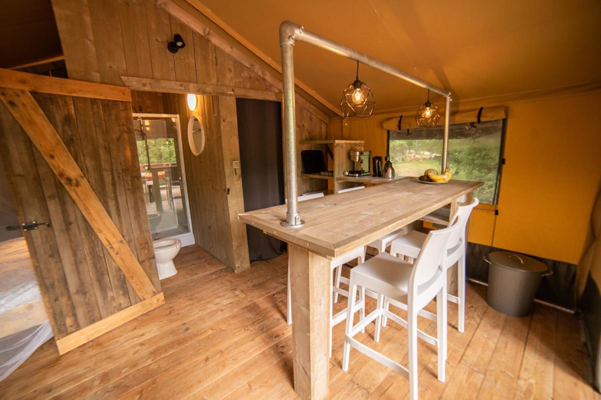 Aldeamento Turístico Delle Rose & Glamping Village 4*
