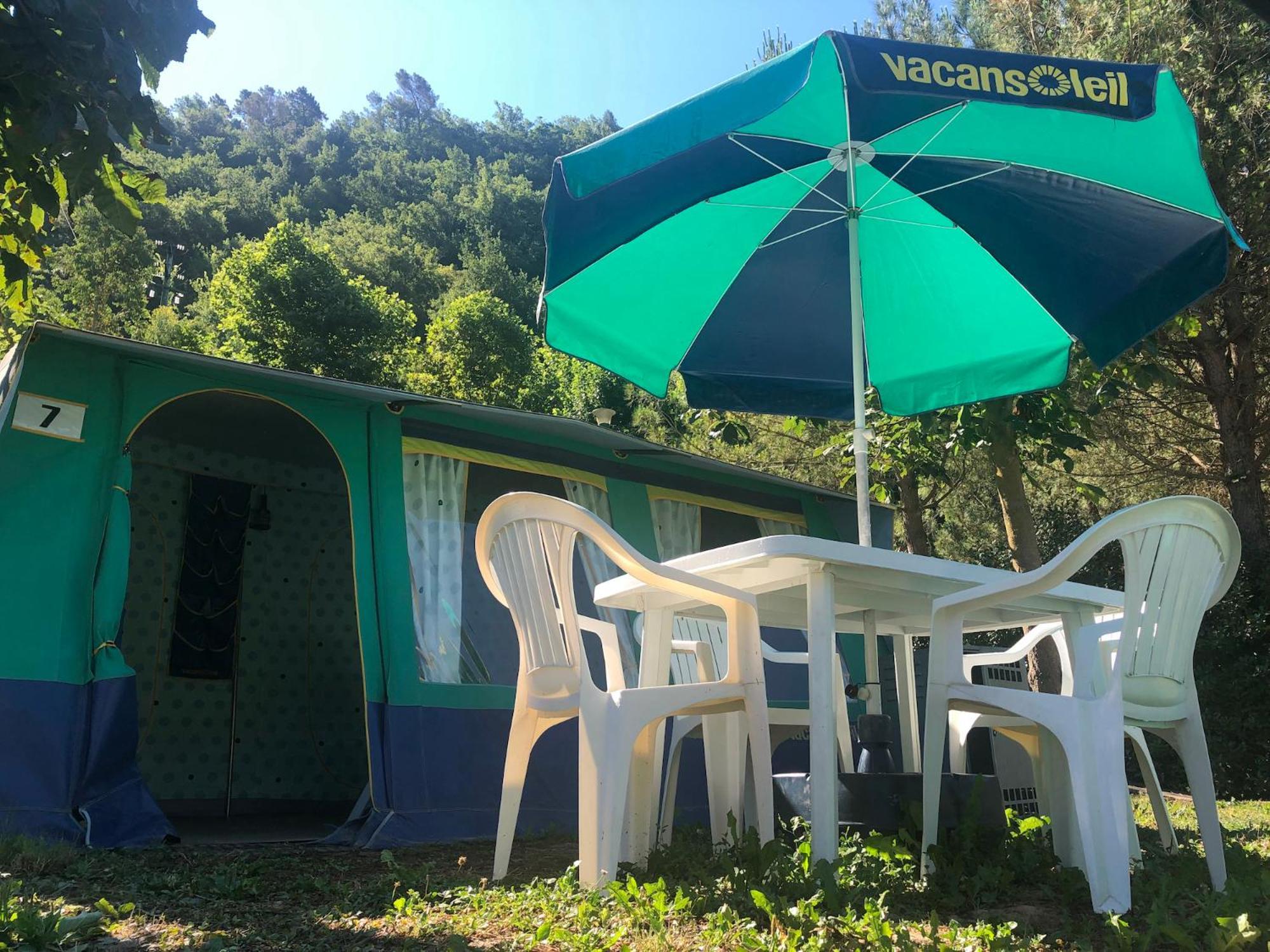 Delle Rose & Glamping Village Isolabona
