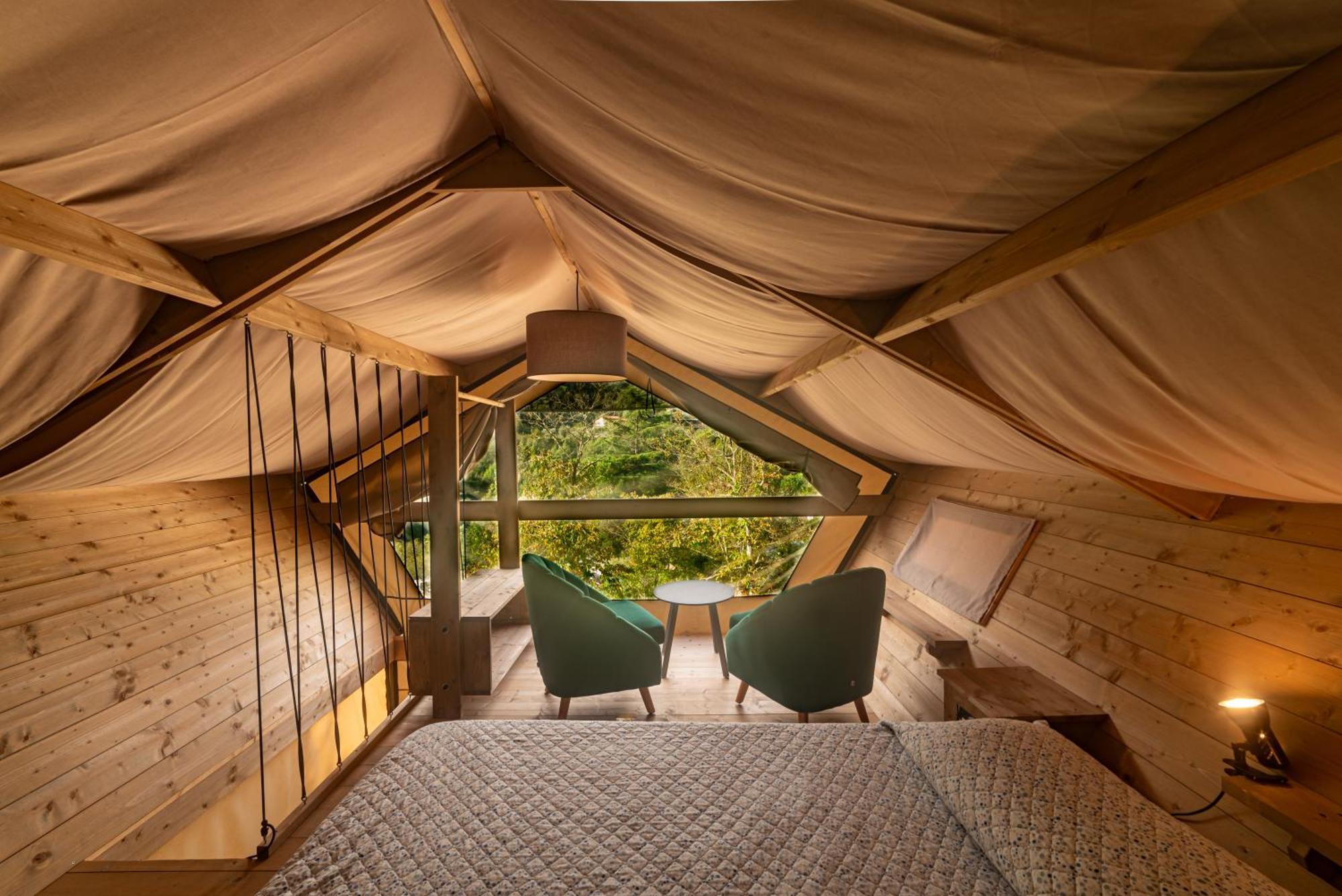 Delle Rose & Glamping Village Aldeamento Turístico Isolabona
