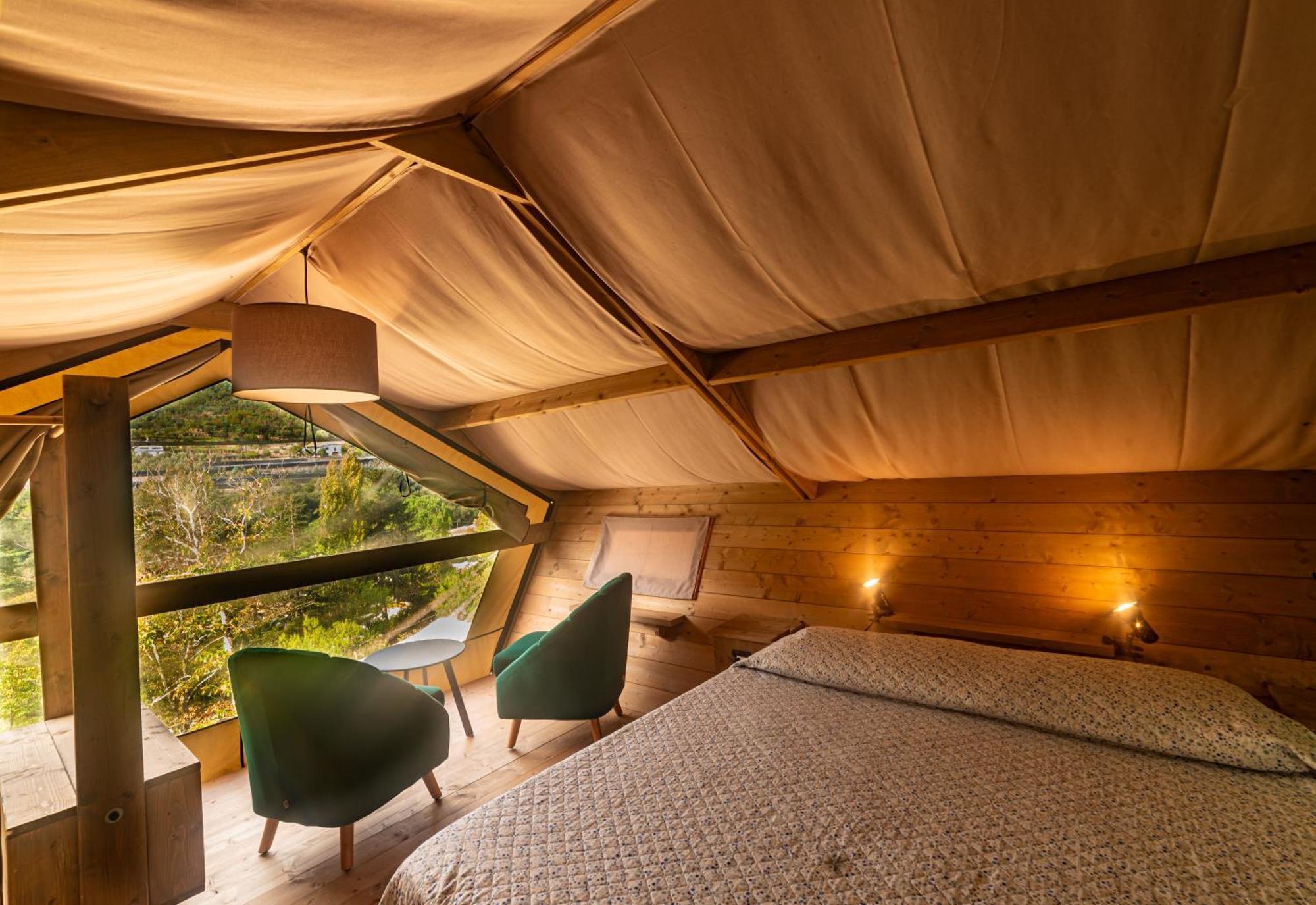 Delle Rose & Glamping Village 4*