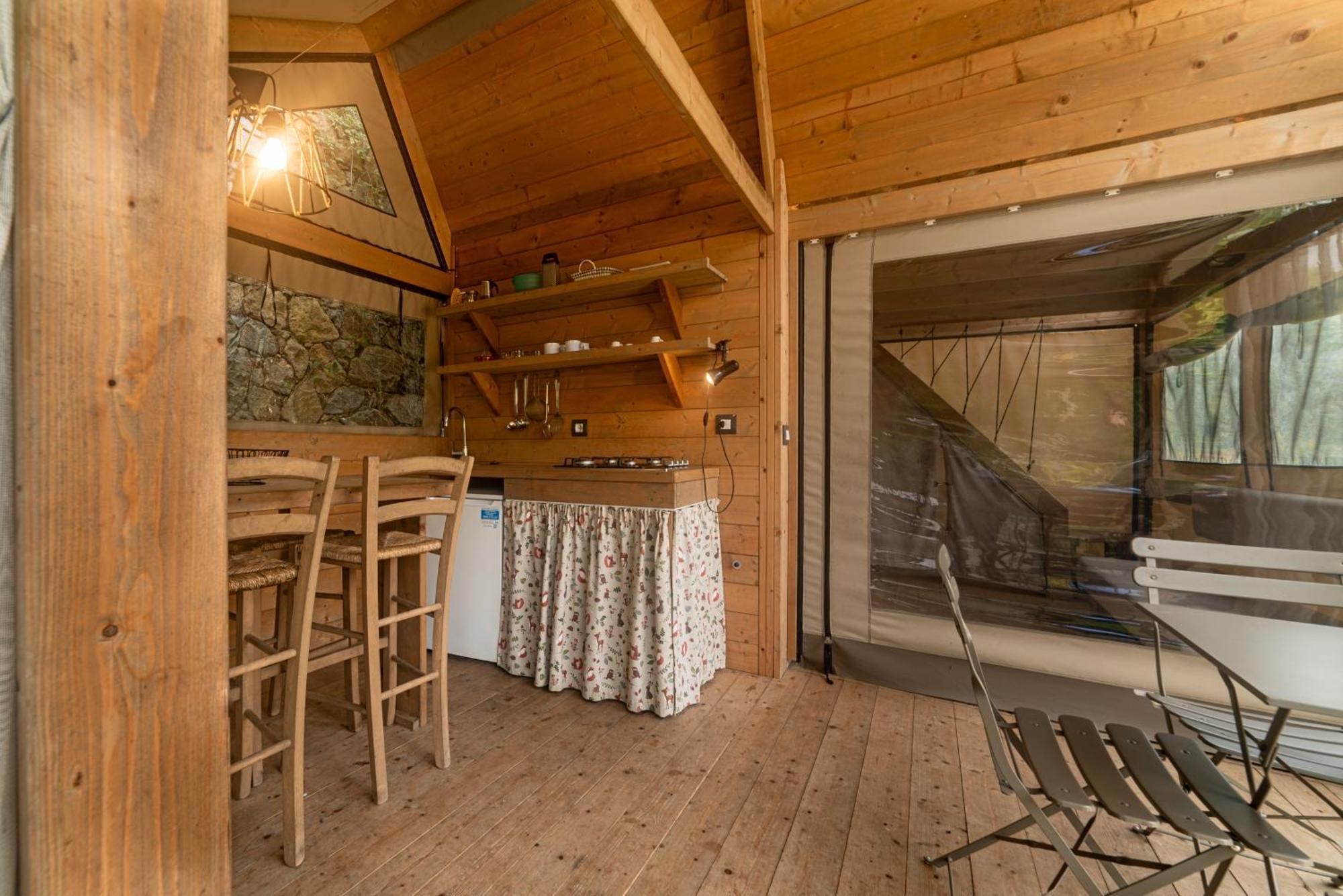 Delle Rose & Glamping Village Isolabona