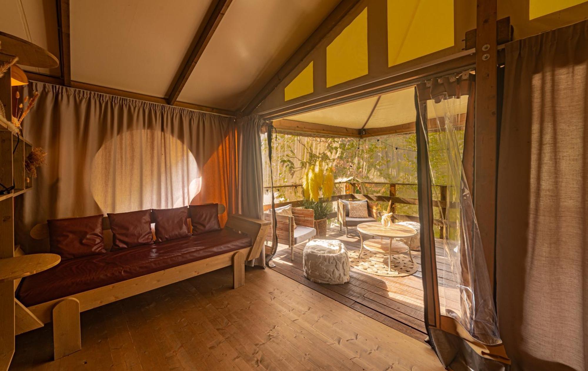 Delle Rose & Glamping Village 4*