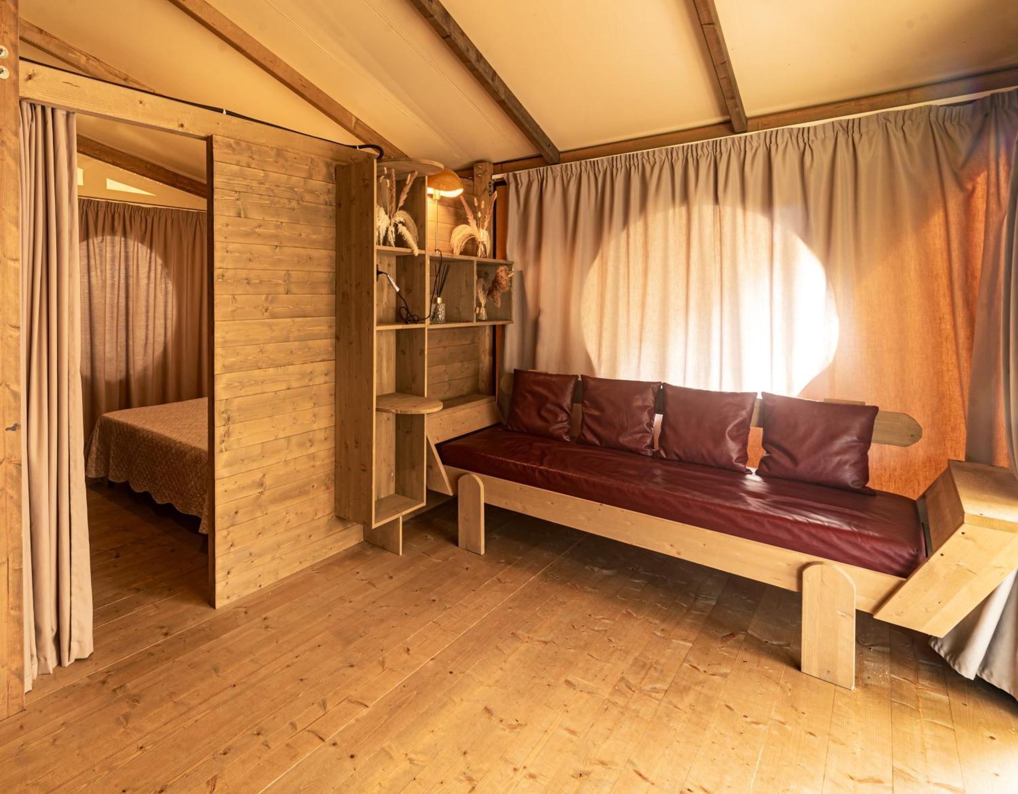 Aldeamento Turístico Delle Rose & Glamping Village 4*